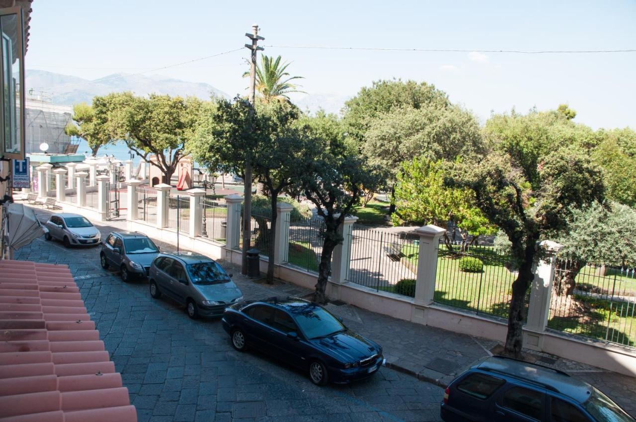 In Vacanza A Gaeta - L'Elica Kültér fotó